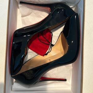 Elegant Black Stiletto Heels